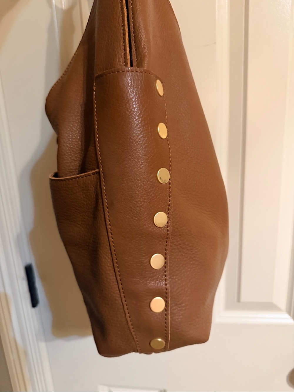 Hammitt Large Tom Mahogany Pebble Leather Shoulder Bag - Picture 8 of 11